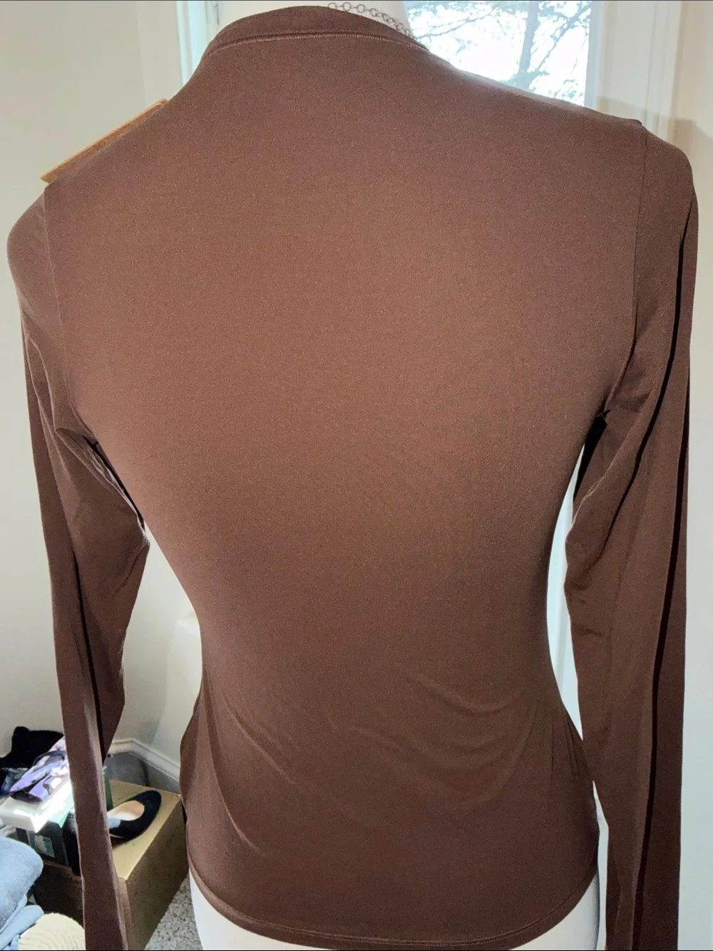 NWT SKIMS Fits Everybody Cocoa Long-Sleeve Crewneck Women's Top, Large